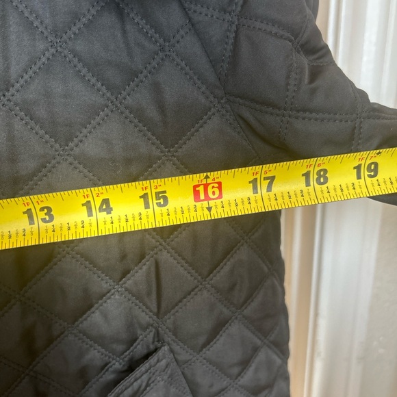 Burberry Brit Black Quilted Puffer Jacket with Hood - Picture 9 of 12